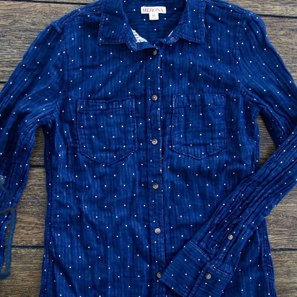 Button down Polka dot Top